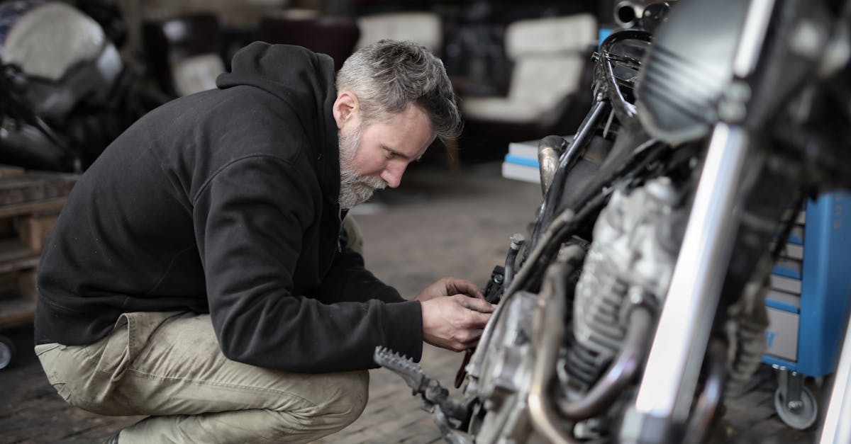Gold Coast garage door fixing services